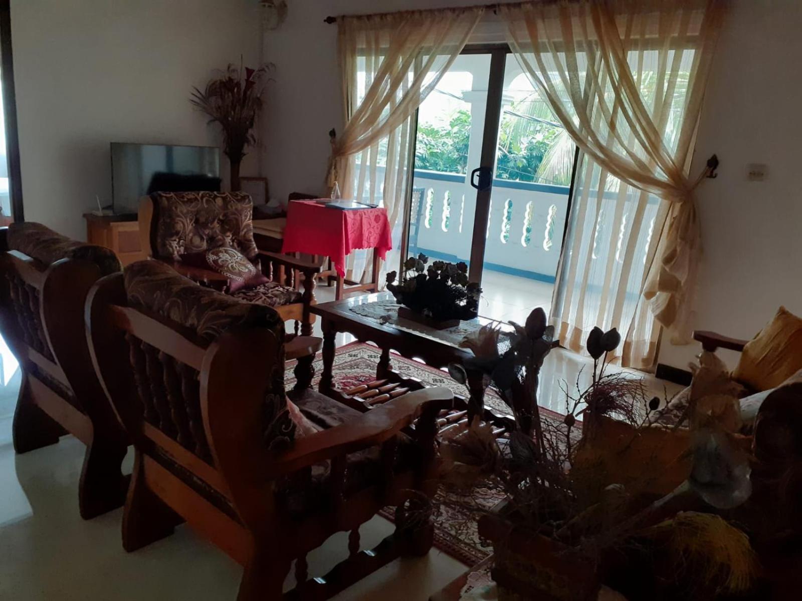 Gigi'S Self Catering Apartment Порт-Глод Экстерьер фото